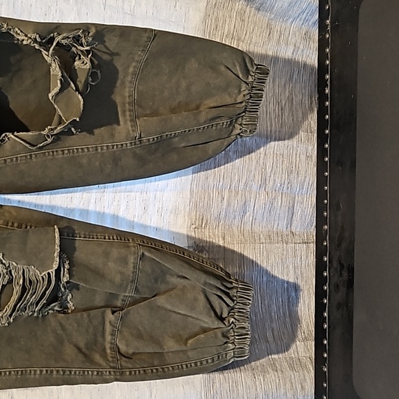 Carmar Cargo Pants - Picture 4 of 16